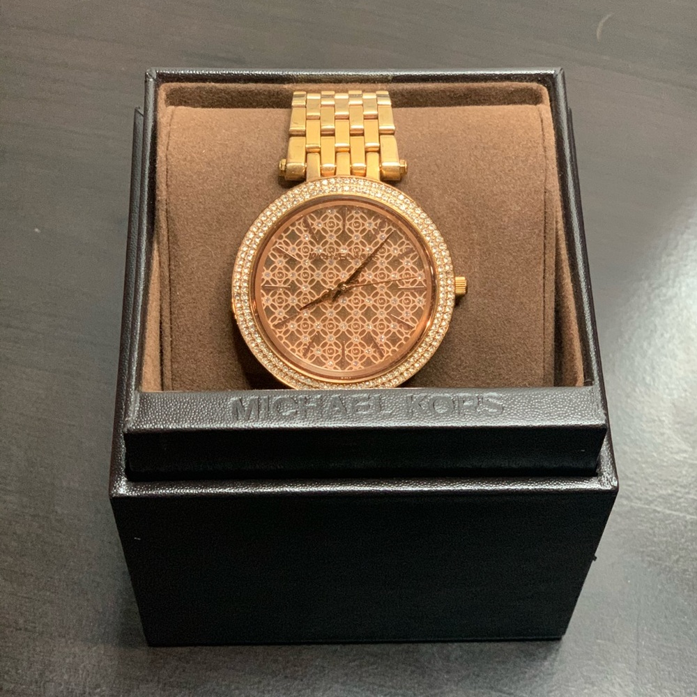 Michael Kors Rose gold watch